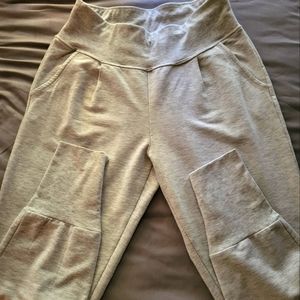 Danskin jogger leggings size medium.